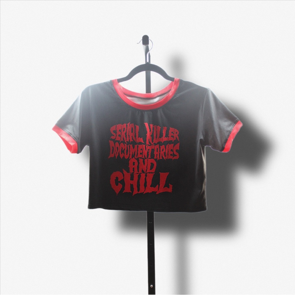 🔪Horror Crop Top🔪 - Picture 3 of 5